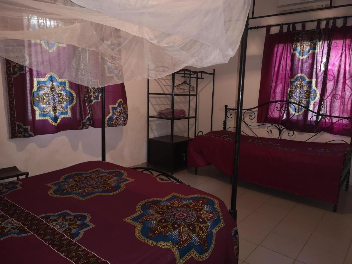 Keur Baboune M'Bour Exterior photo